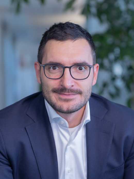 Dr. Siniša Matetić