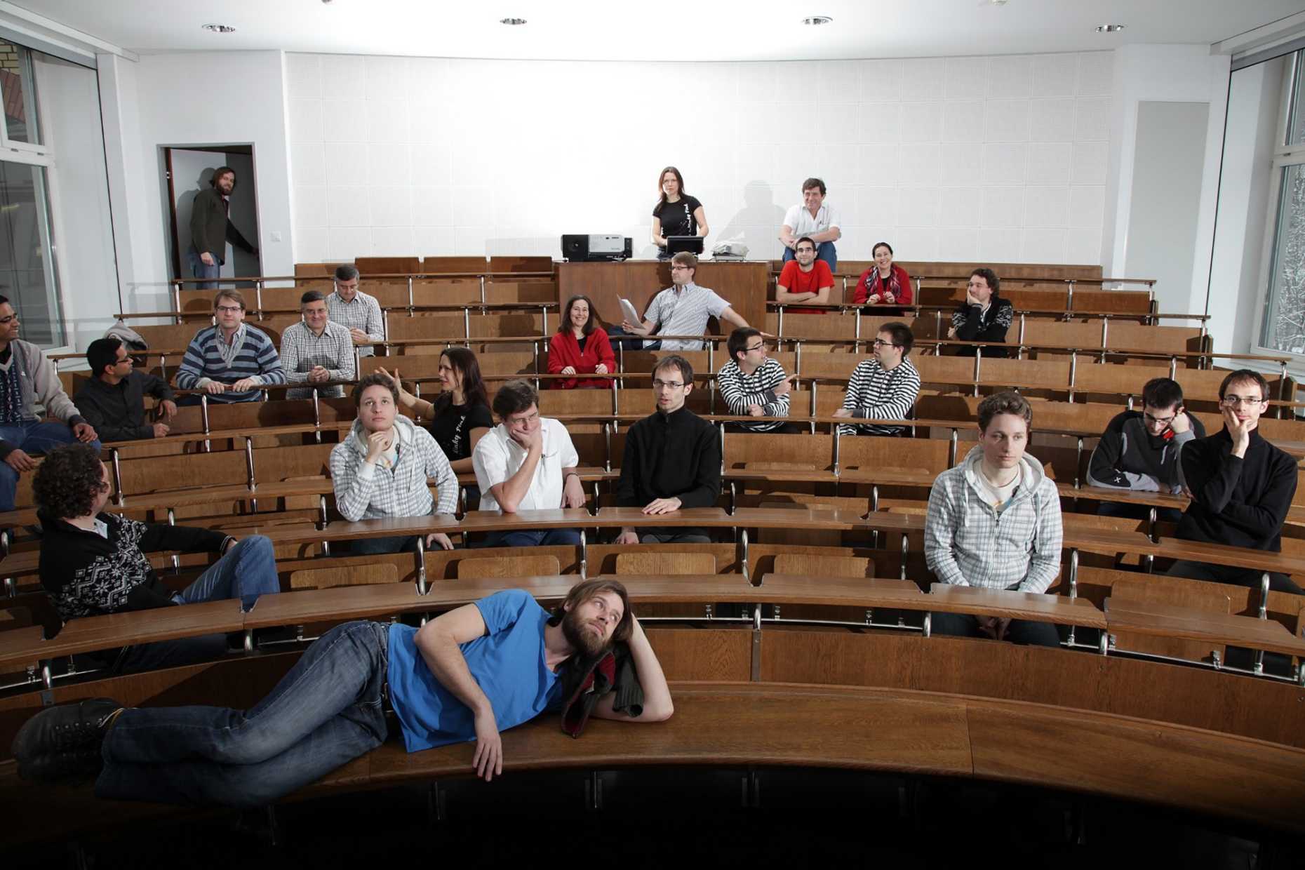 Enlarged view: Group of Prof. Widmayer with Marianna Berger in lecture hall