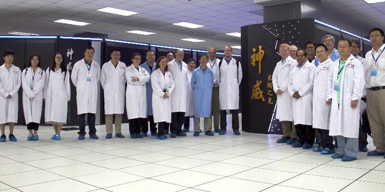Prof. Torsten Hoefler with Chinese scientists