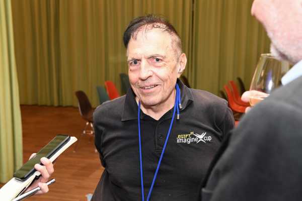 Prof. em. Jürg Gutknecht