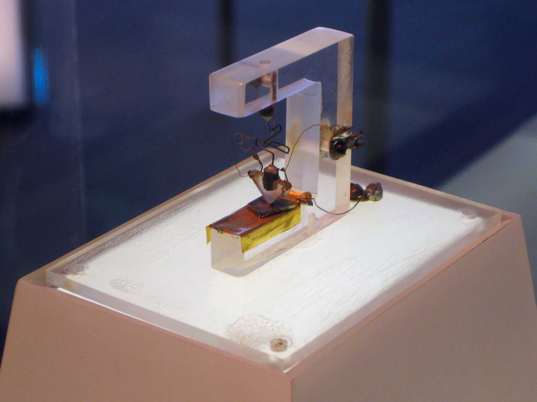 The first working transistor